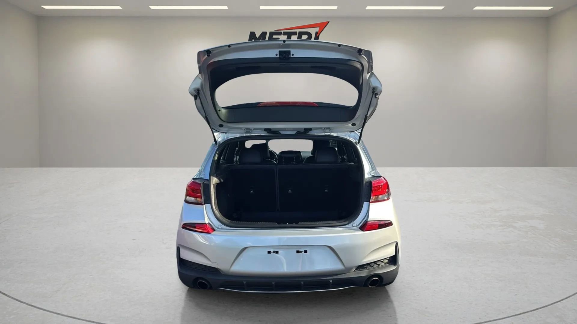 Used 2019 Hyundai Elantra GT N Line image 33