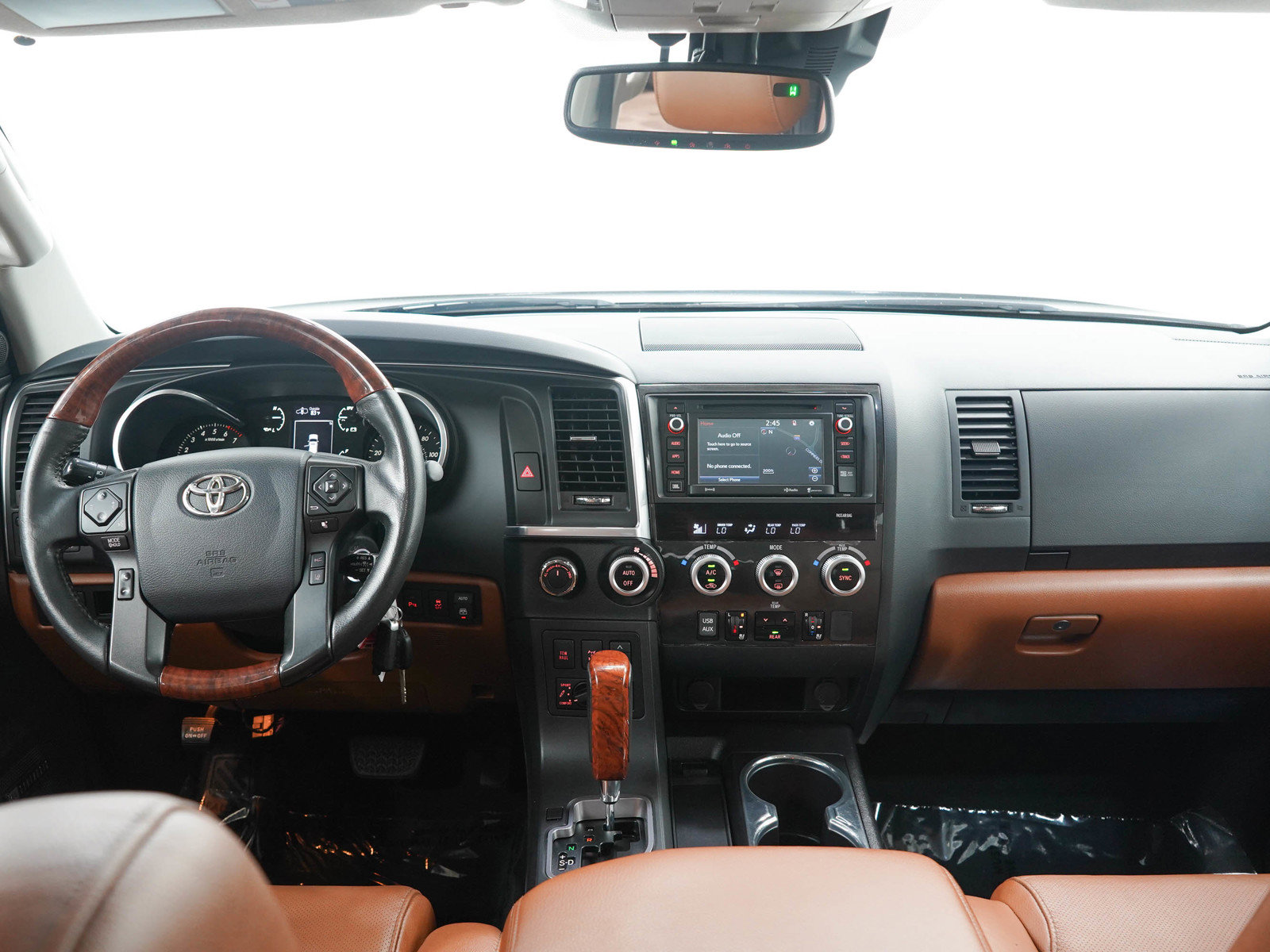 Used 2019 Toyota Sequoia Platinum AWD/4WD image 22