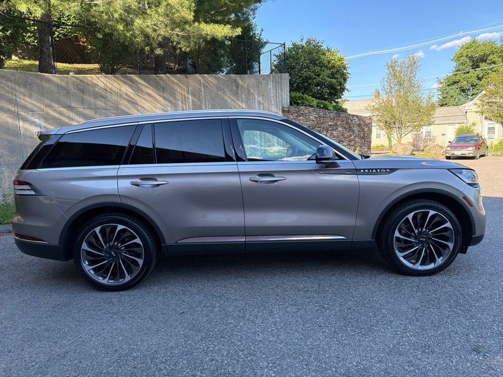 Used 2021 Lincoln Aviator Reserve w/ Equipment Group 201A AWD/4WD image 7