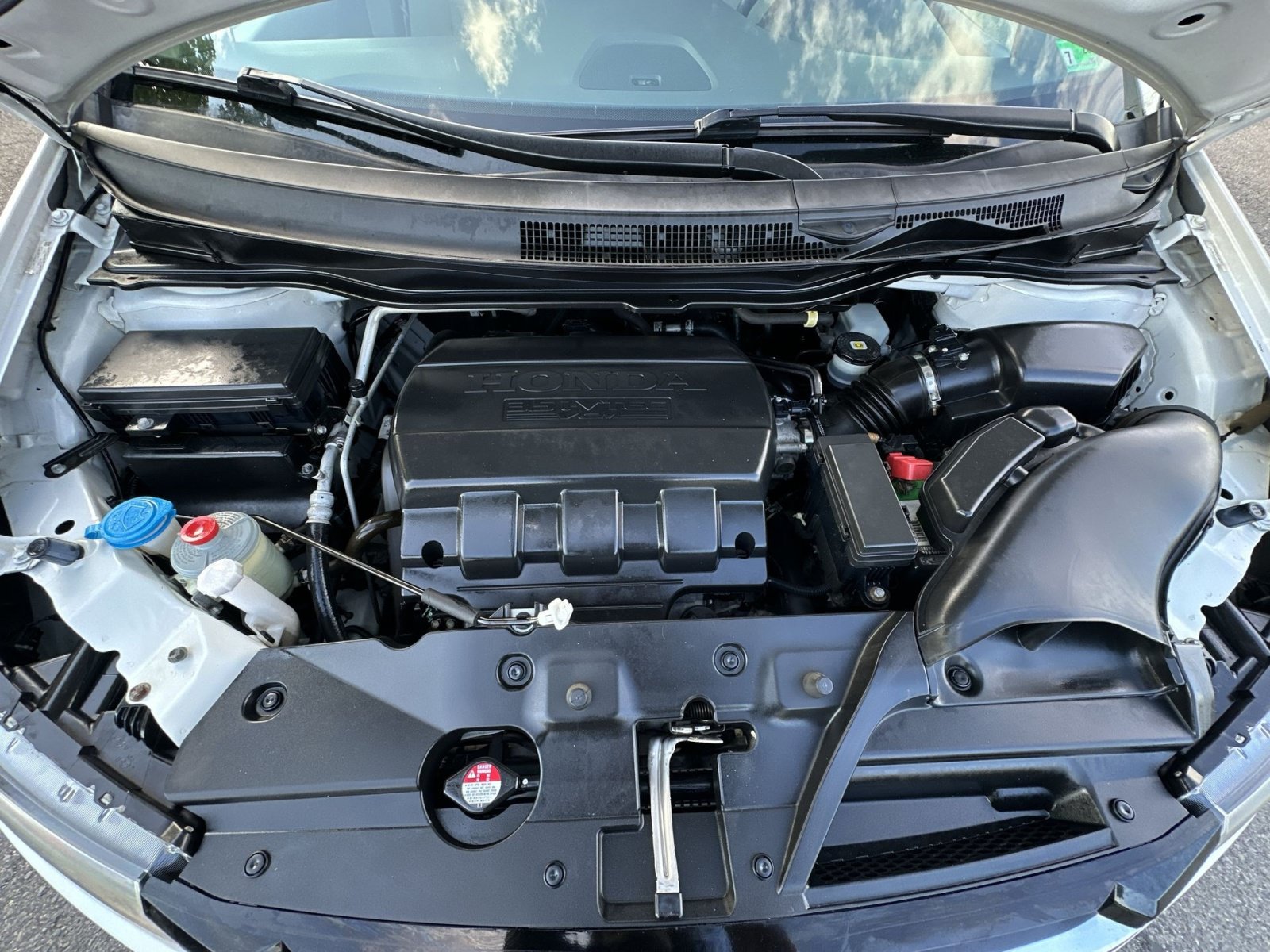Used 2017 Honda Odyssey SE image 27