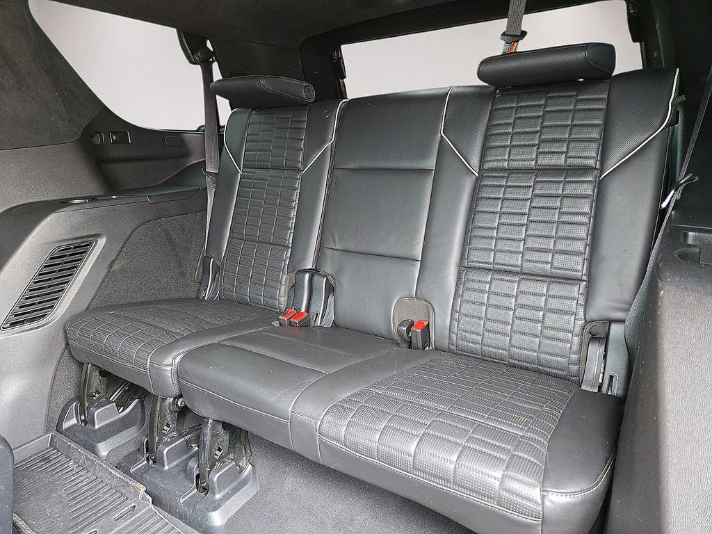 Used 2021 Cadillac Escalade Sport Platinum AWD/4WD image 13