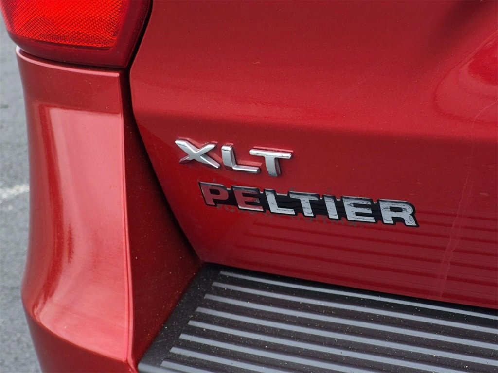 Used 2021 Ford Expedition XLT image 10