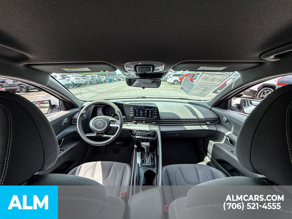 Used 2023 Hyundai Elantra SEL FWD image 15