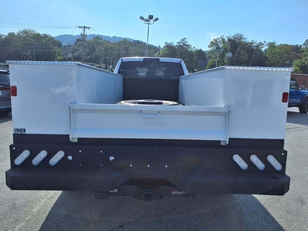New 2025 RAM 5500 Tradesman image 6