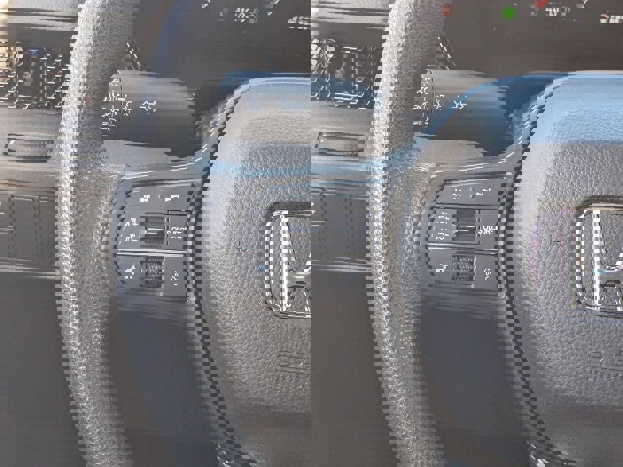 Used 2024 Honda CR-V EX image 17