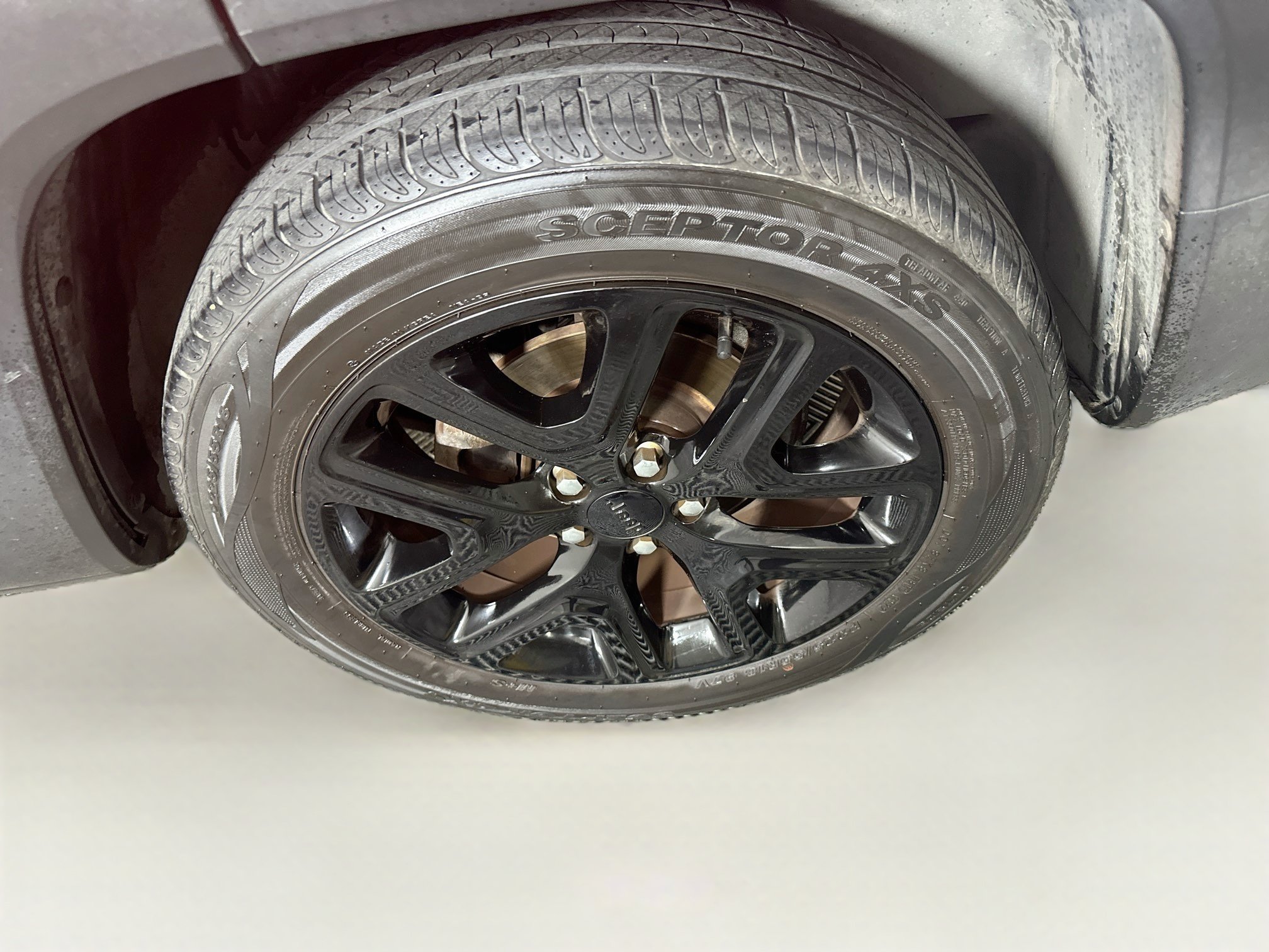 Used 2017 Jeep Renegade Altitude FWD image 11
