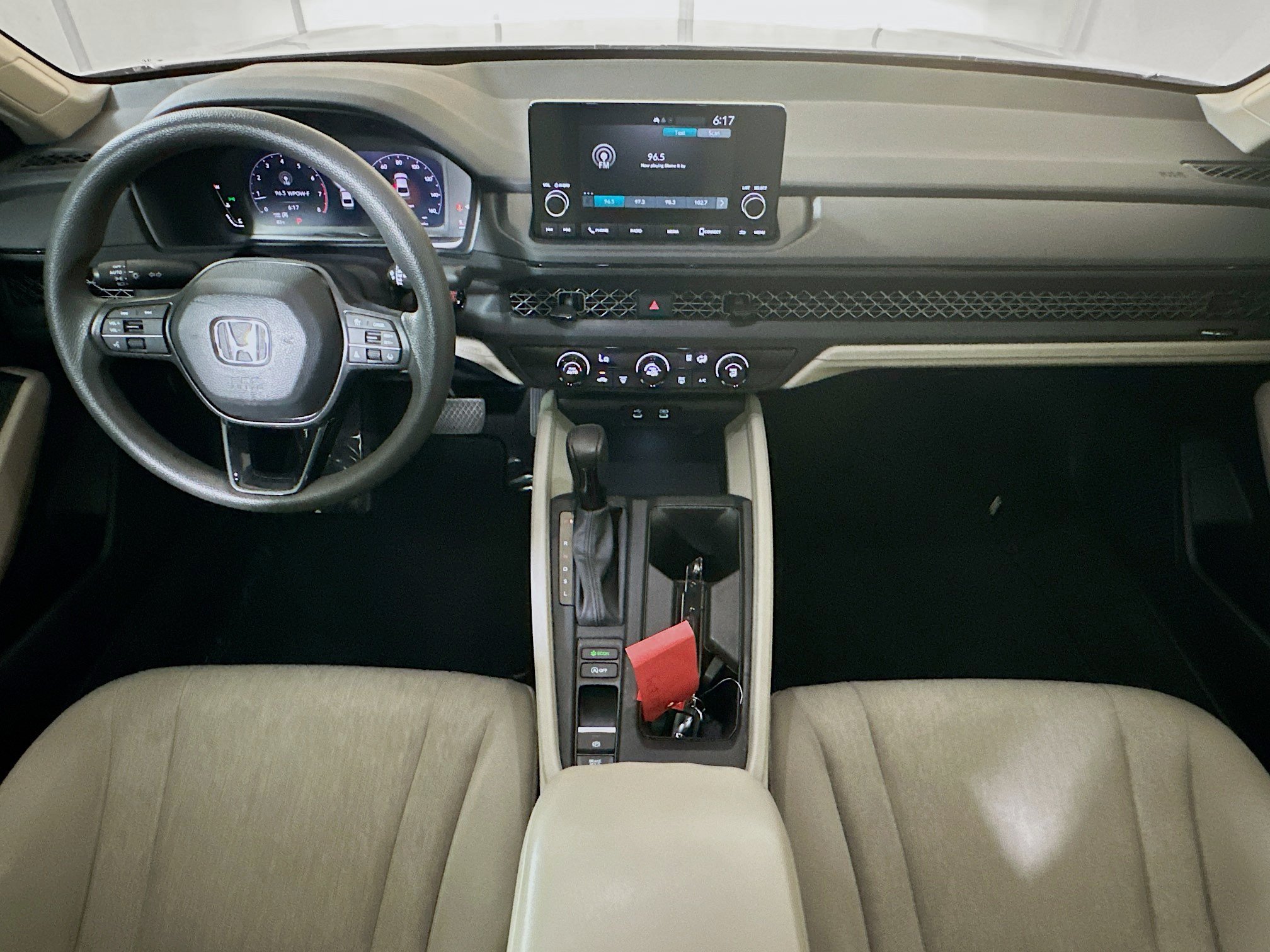 Used 2023 Honda Accord LX image 27