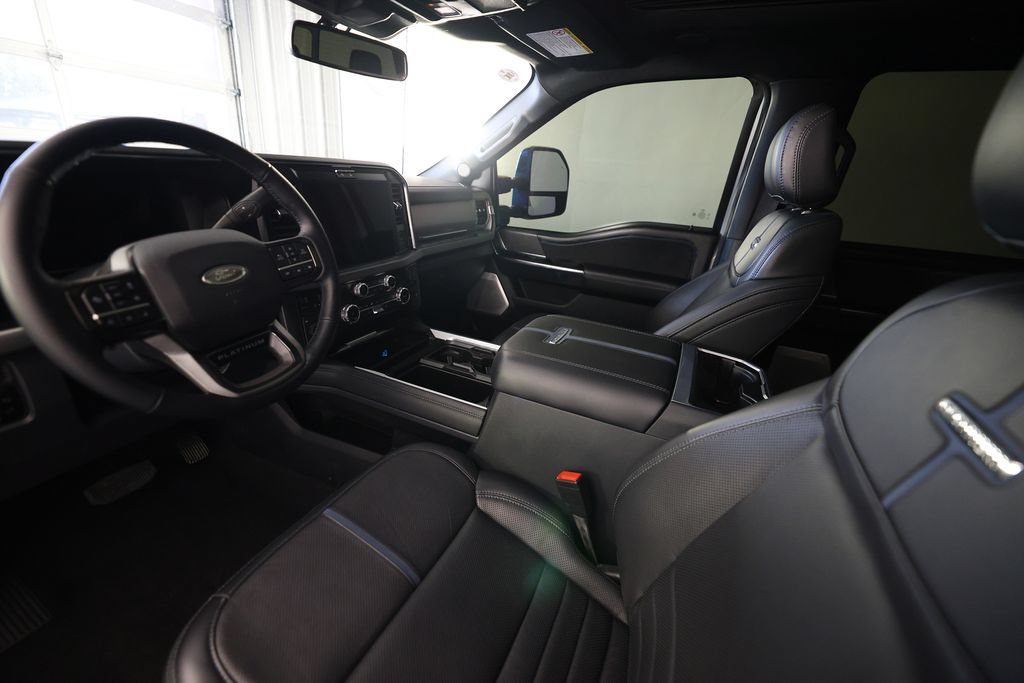 Used 2025 Ford F250 Platinum AWD/4WD image 18
