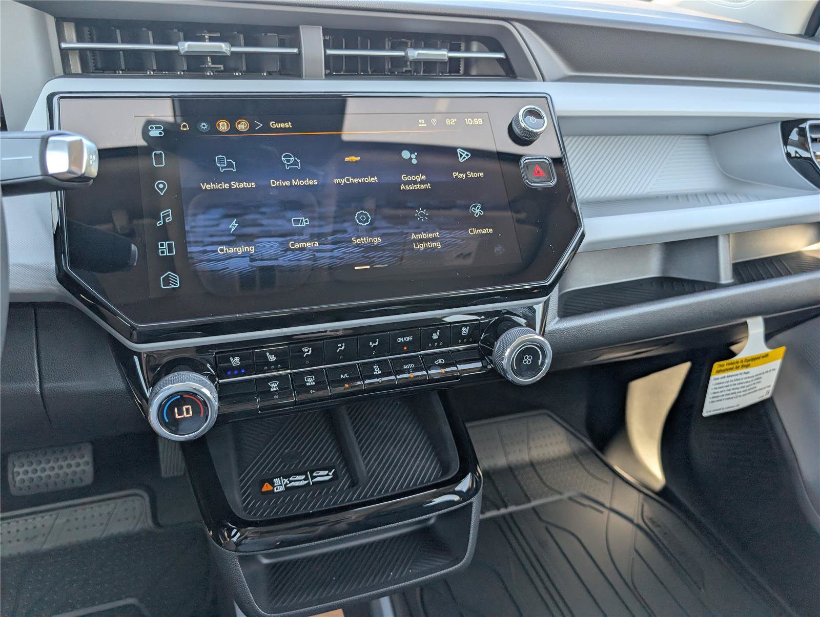 New 2027 Chevrolet Bolt RS w/ Technology Package FWD image 22