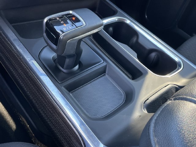 Used 2025 Chevrolet Silverado 1500 LT AWD/4WD image 24