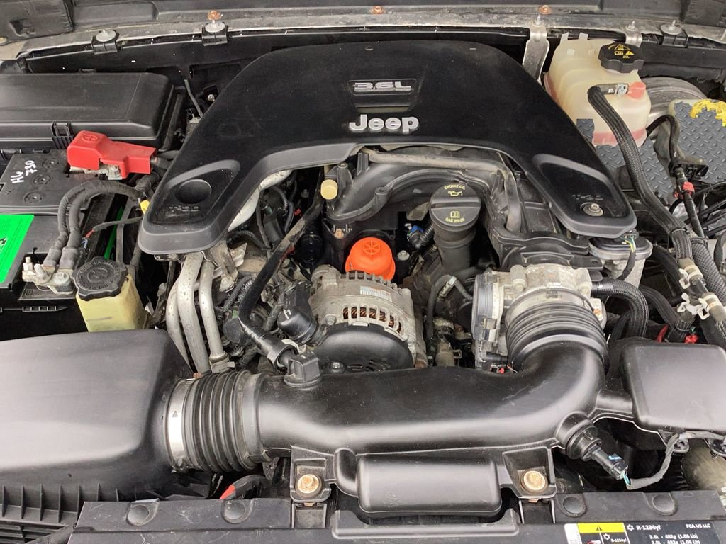 Used 2018 Jeep Wrangler Unlimited Rubicon image 21