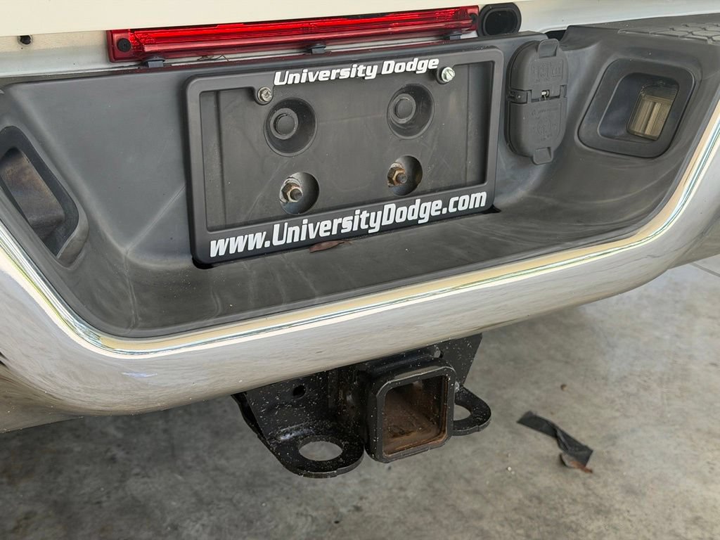 Used 2018 RAM 3500 Laramie RWD image 23
