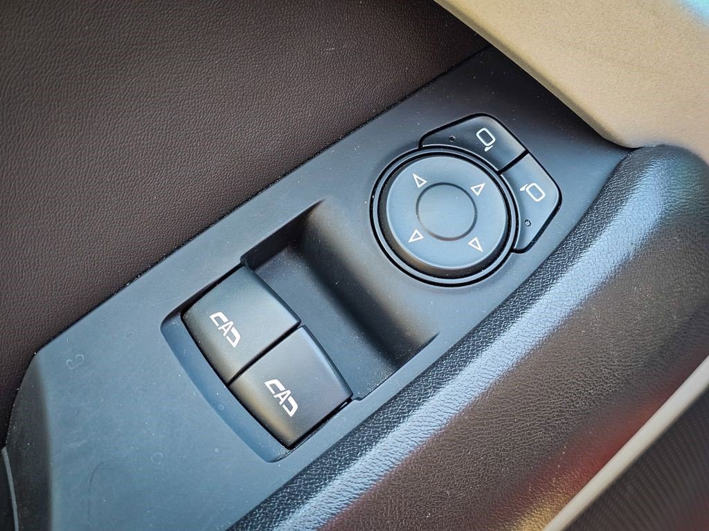 Certified 2021 Chevrolet Camaro LT w/ RS Package image 28