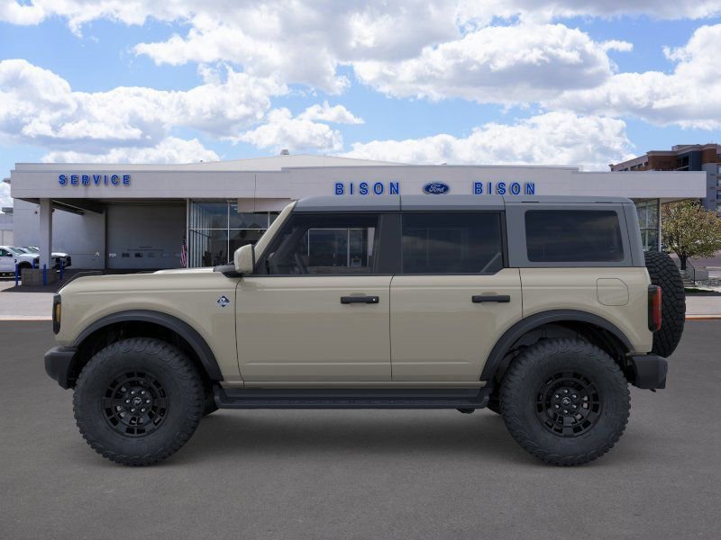 New 2026 Ford Bronco Outer Banks w/ Sasquatch Package image 3