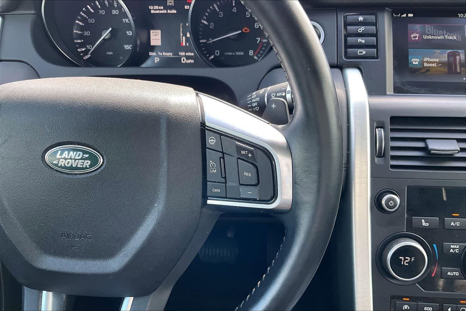 Used 2016 Land Rover Discovery Sport HSE AWD/4WD image 24