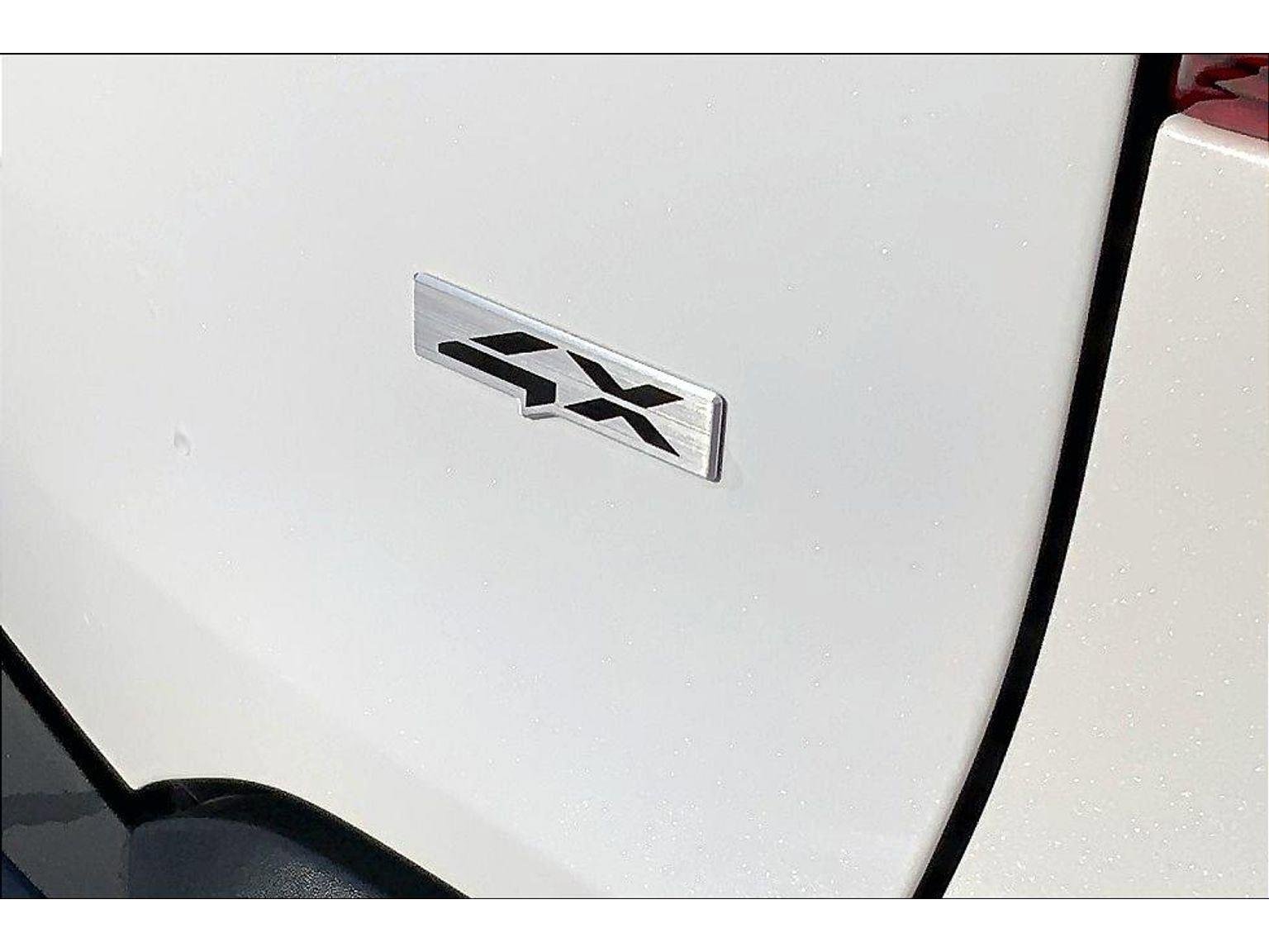 Used 2024 Kia Seltos SX image 8