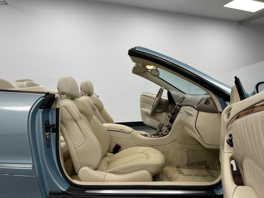 Used 2004 Mercedes-Benz CLK 500 Cabriolet image 50