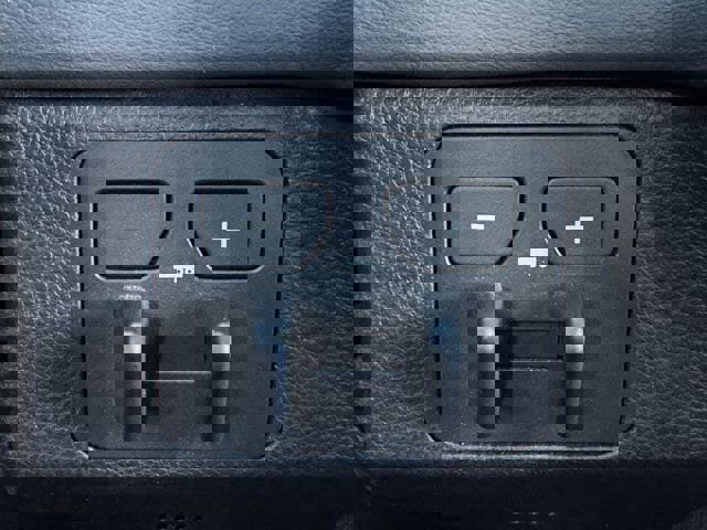 Used 2025 Toyota Tundra Platinum image 24