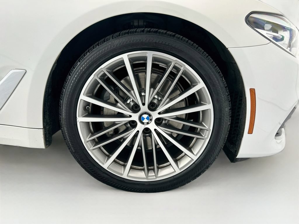 Used 2017 BMW 530i RWD image 30
