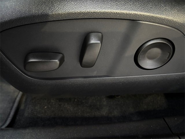 New 2026 Chevrolet Equinox EV RS image 16