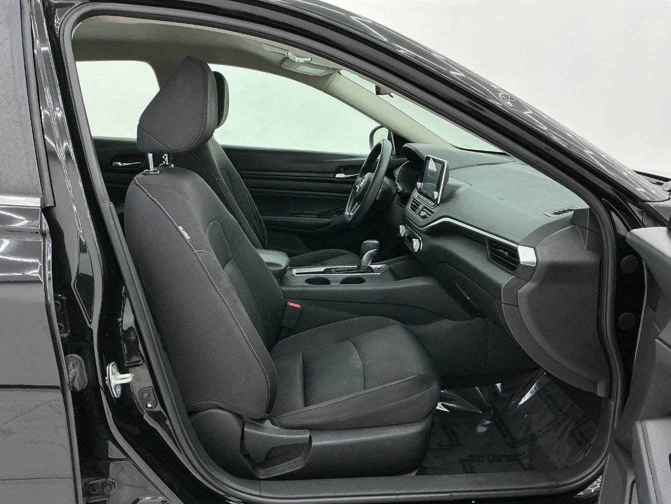 Used 2020 Nissan Altima 2.5 S FWD image 15