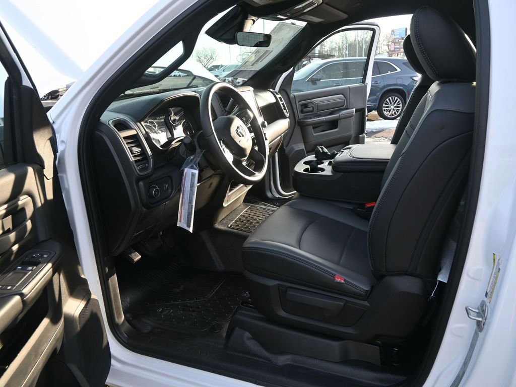 New 2026 RAM 3500 Tradesman image 18