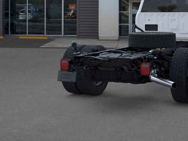 New 2025 Ford F550 4x4 Regular Cab Super Duty image 21