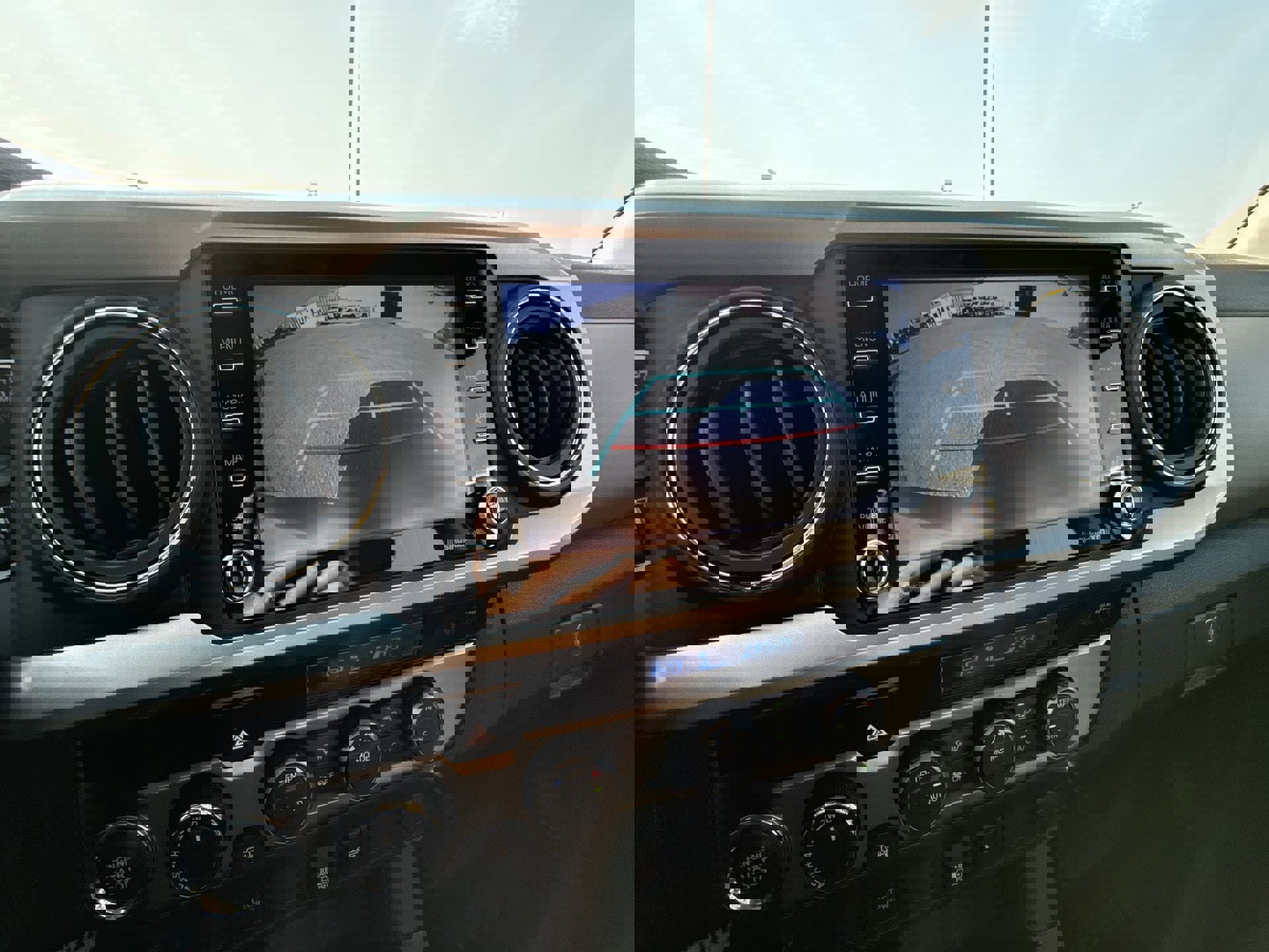 Used 2023 Toyota Tacoma SR image 14