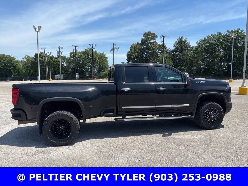 Used 2024 Chevrolet Silverado 3500 High Country w/ High Country Premium Package AWD/4WD image 10