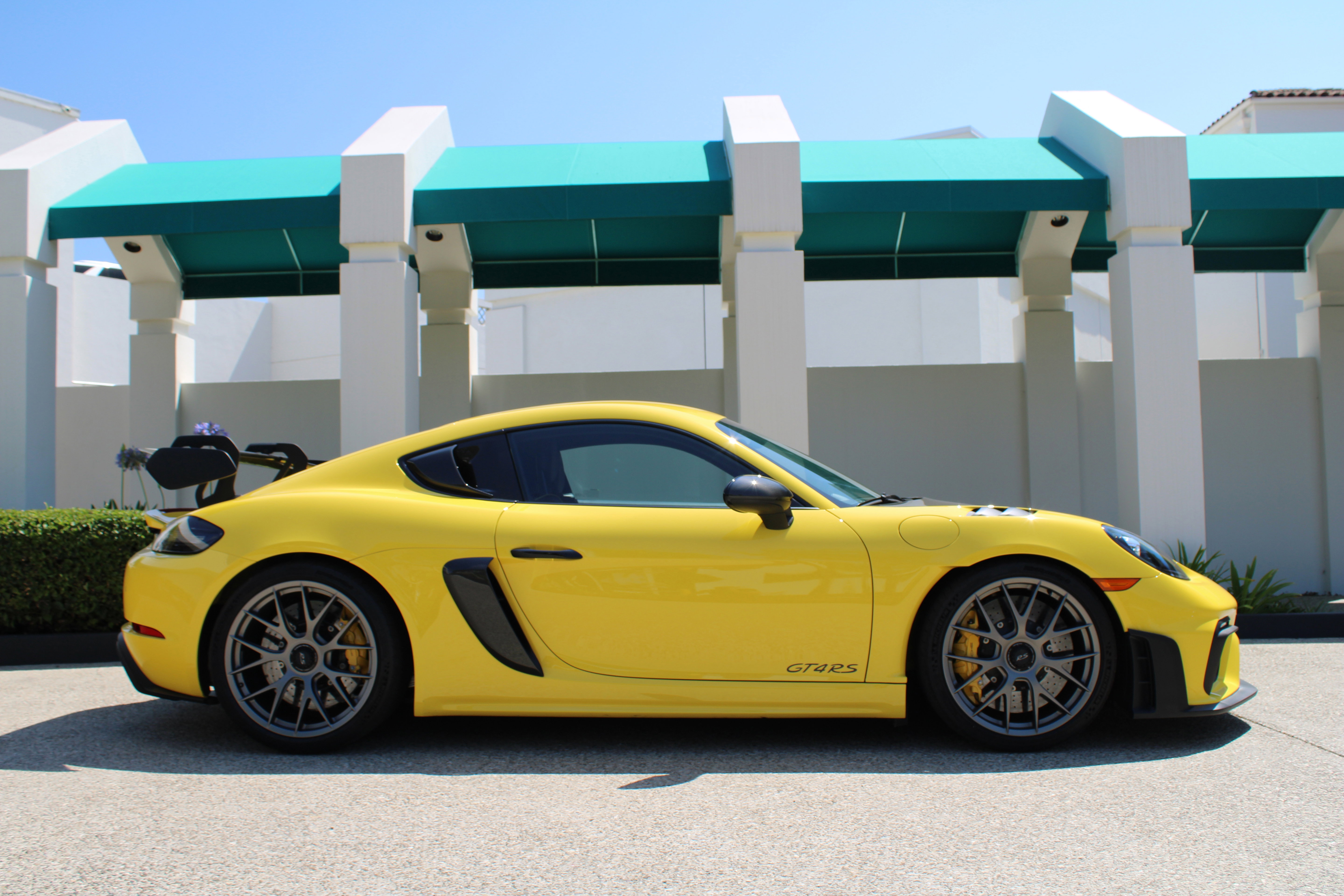 Used 2023 Porsche 718 Cayman GT4 RS image 8