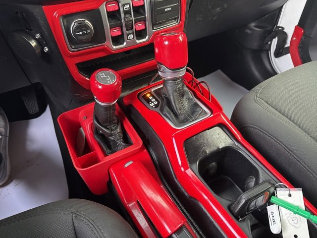 Used 2018 Jeep Wrangler Unlimited Sport S image 34