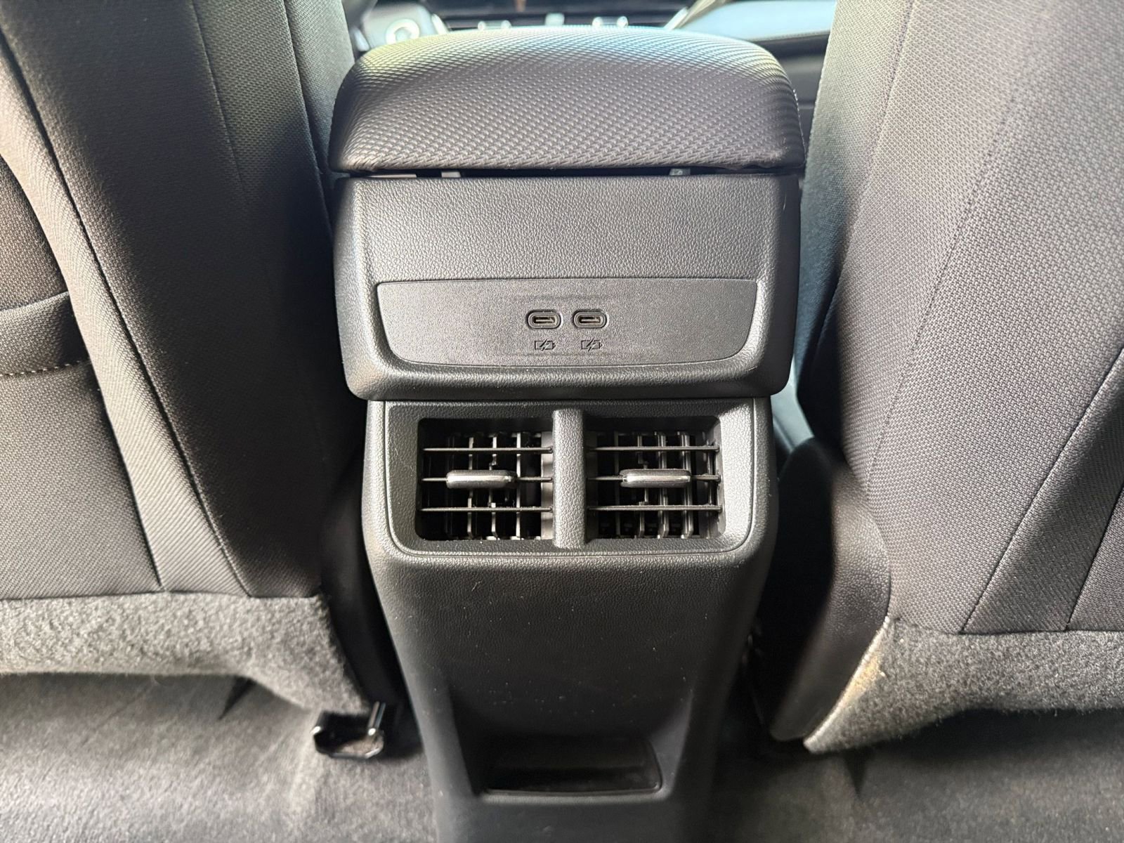 Used 2025 Chevrolet Equinox LT AWD/4WD image 21