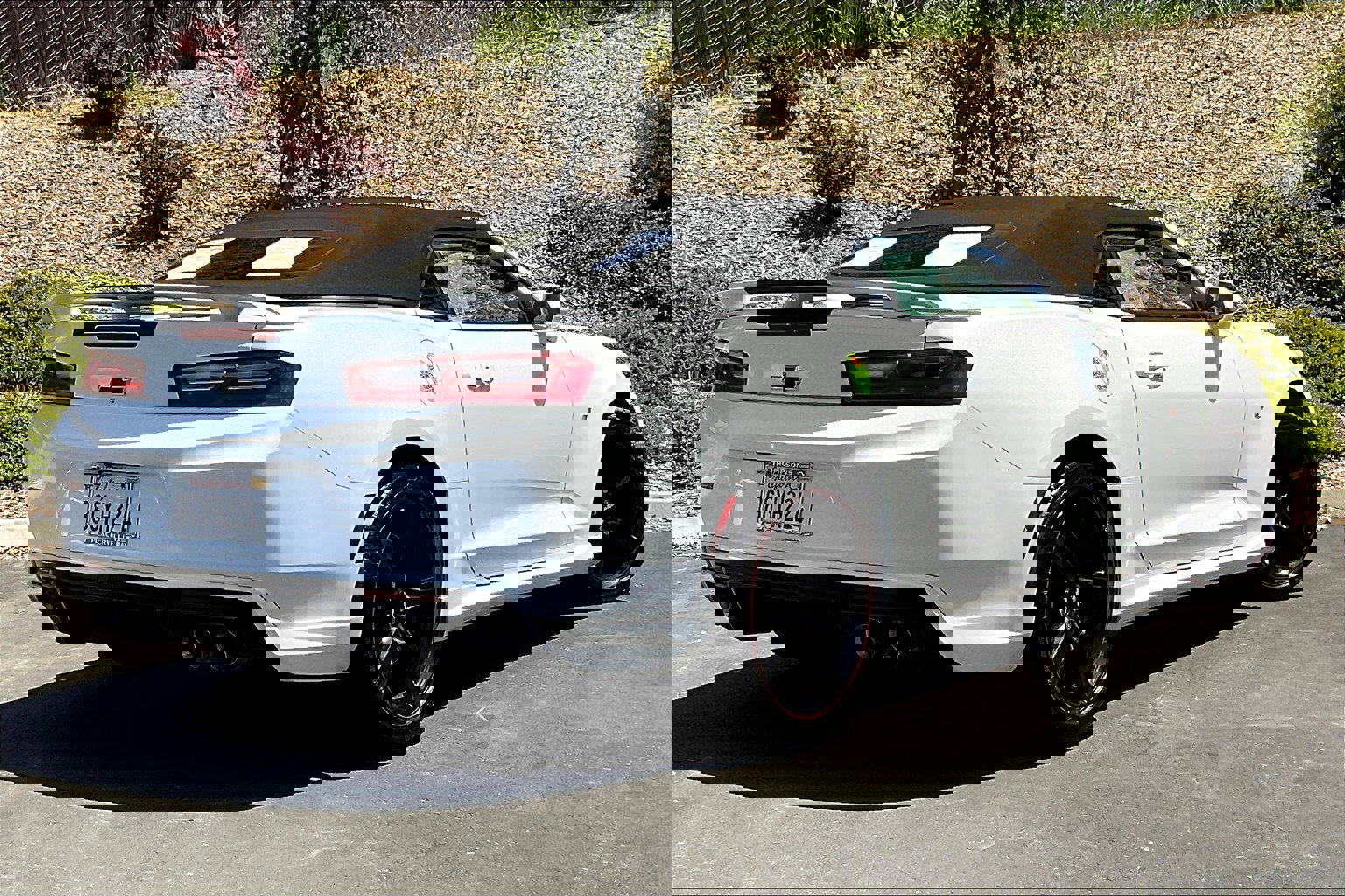 Used 2017 Chevrolet Camaro SS w/ LPO, Ground Effects Package image 13