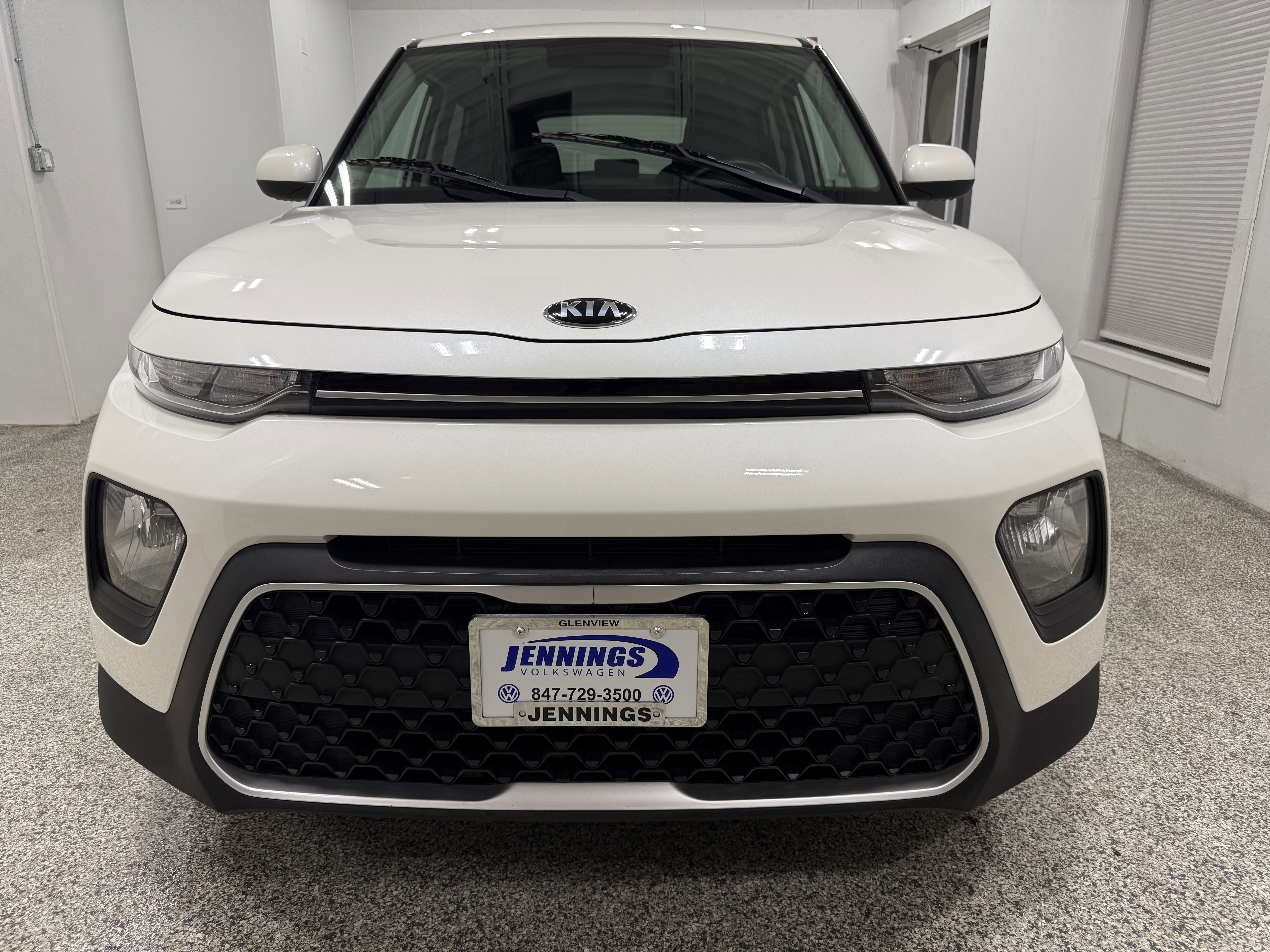 Used 2021 Kia Soul LX image 2