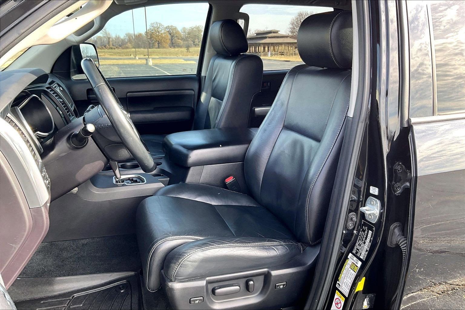 Used 2018 Toyota Sequoia TRD Sport image 7