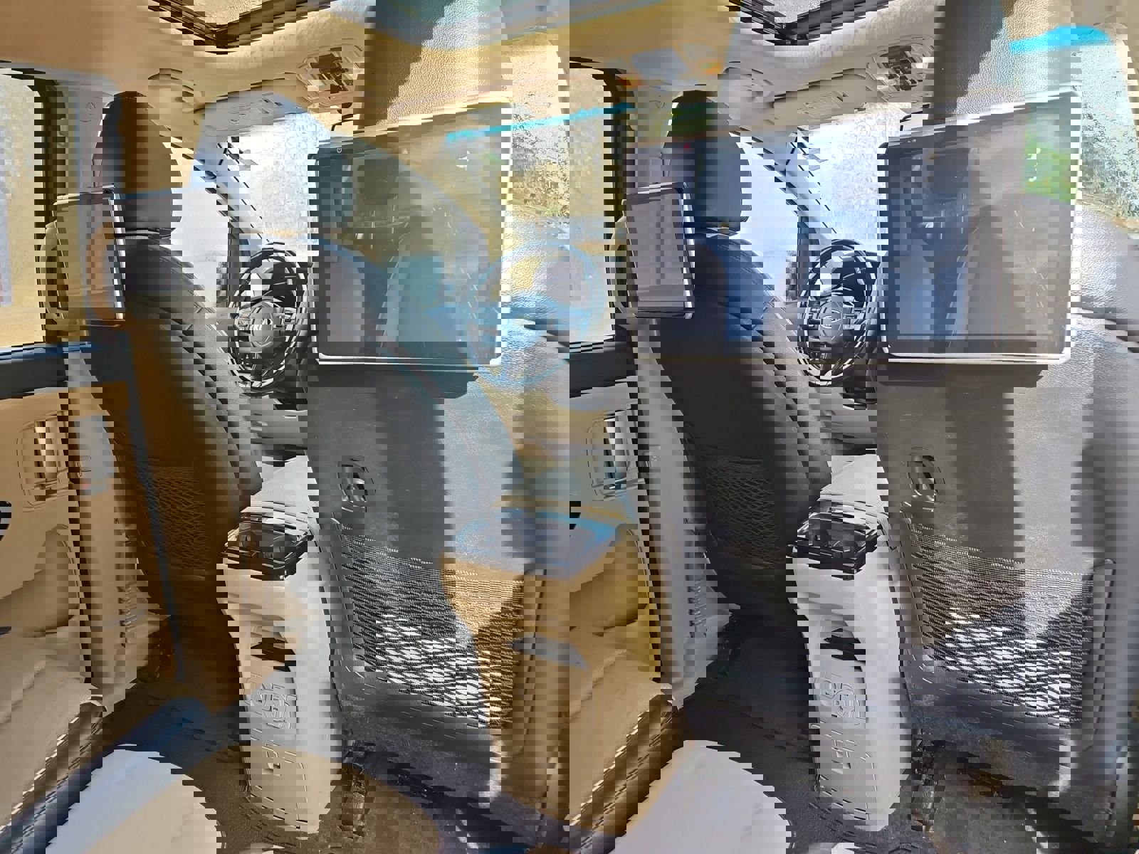 Used 2020 Kia Sedona SX image 18