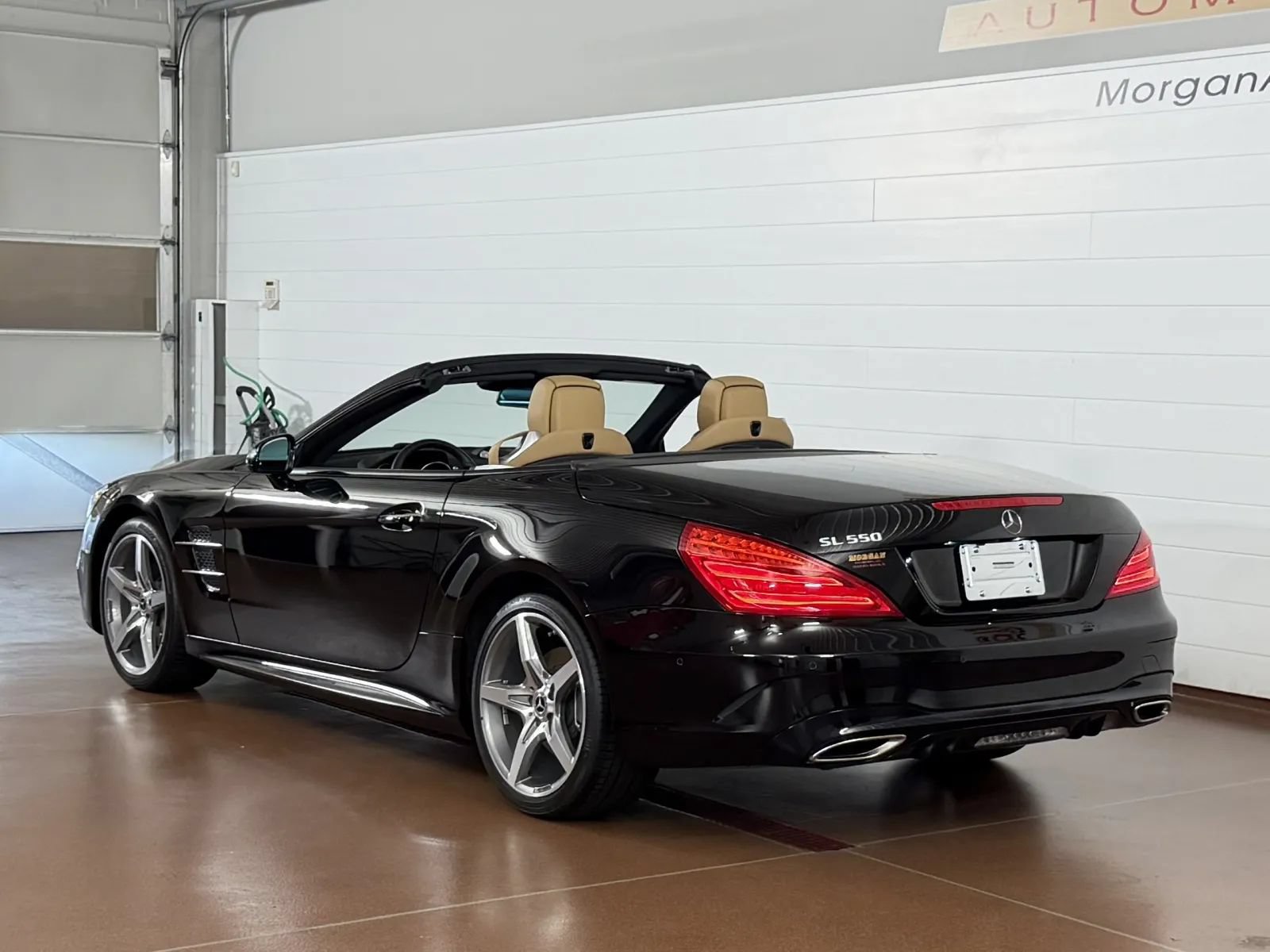 Used 2017 Mercedes-Benz SL 550 image 5