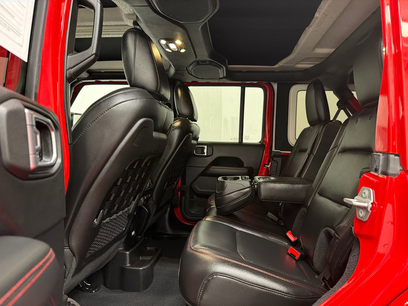 Used 2019 Jeep Wrangler Unlimited Rubicon image 16