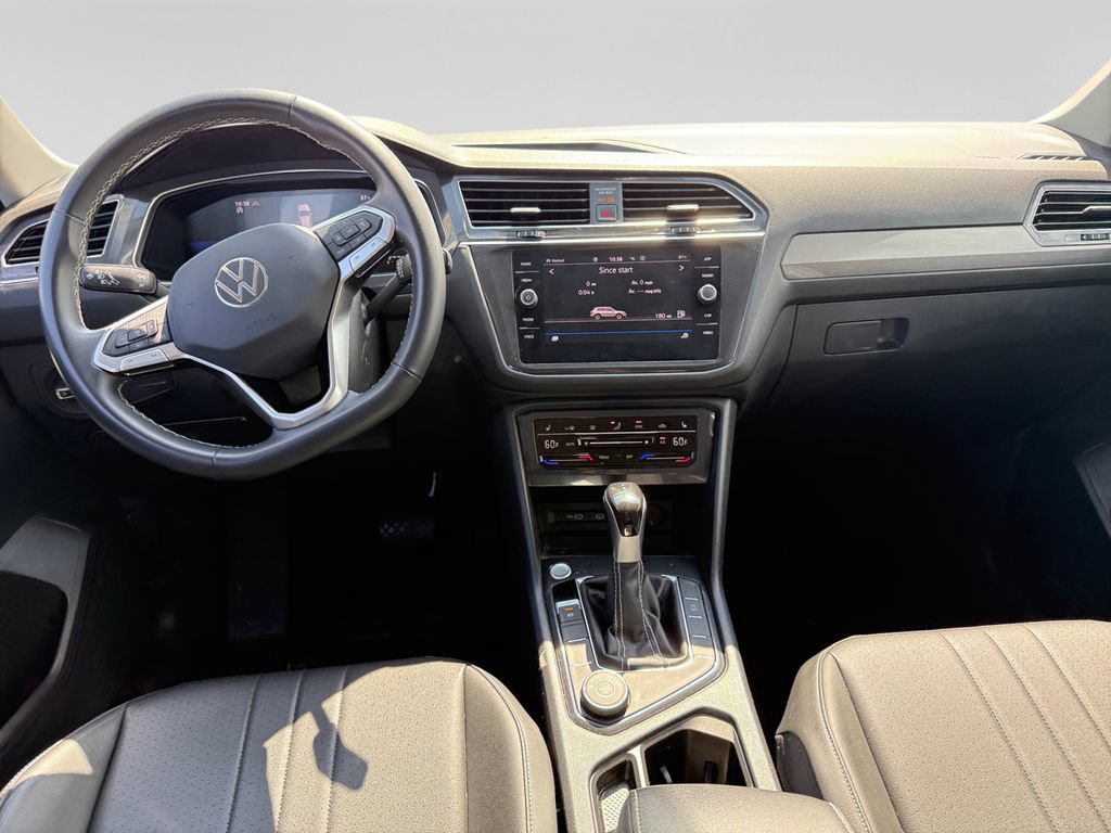 Used 2023 Volkswagen Tiguan SE AWD/4WD image 23