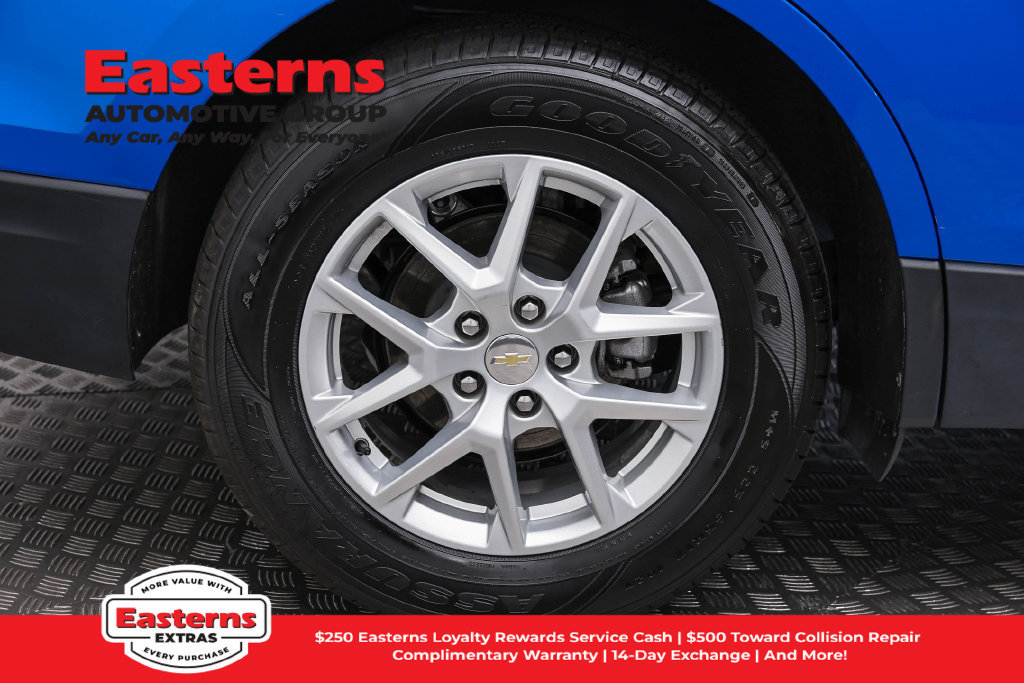 Used 2024 Chevrolet Equinox LS AWD/4WD image 30