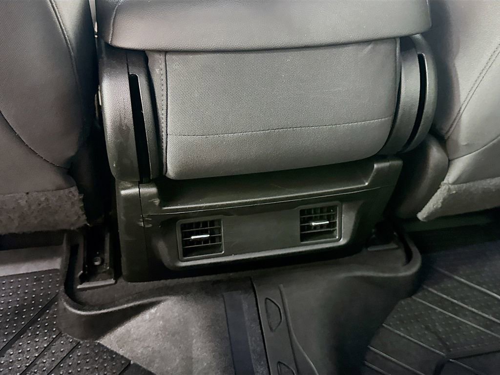 Used 2020 Chevrolet Silverado 1500 Custom w/ Custom Value Package RWD image 28