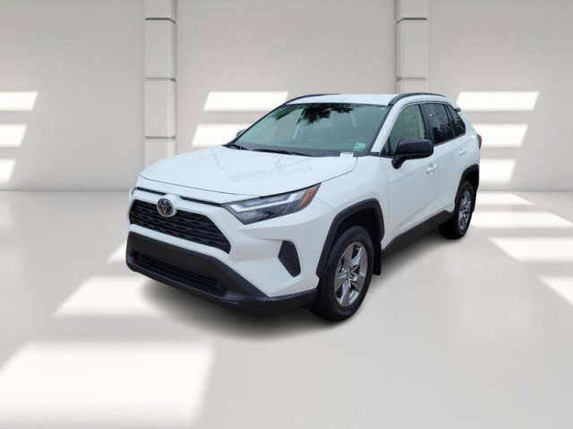 Used 2025 Toyota RAV4 LE image 2