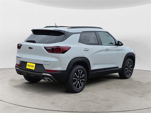 Used 2025 Chevrolet TrailBlazer ACTIV w/ Convenience Package image 5