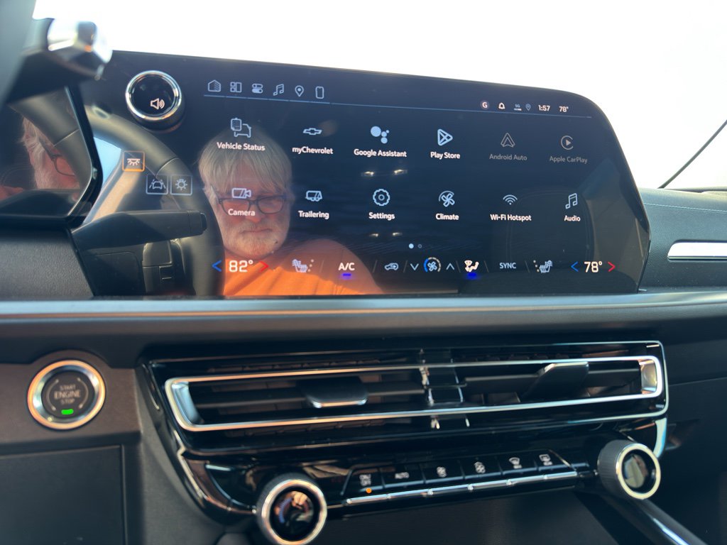 New 2026 Chevrolet Traverse LT w/ Midnight/Sport Edition image 16