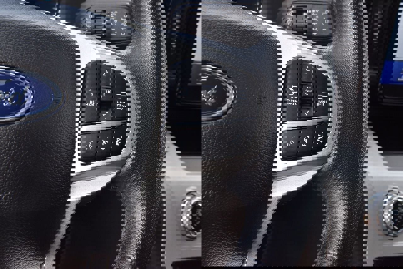 Used 2023 Ford Explorer XLT w/ Equipment Group 202A image 25