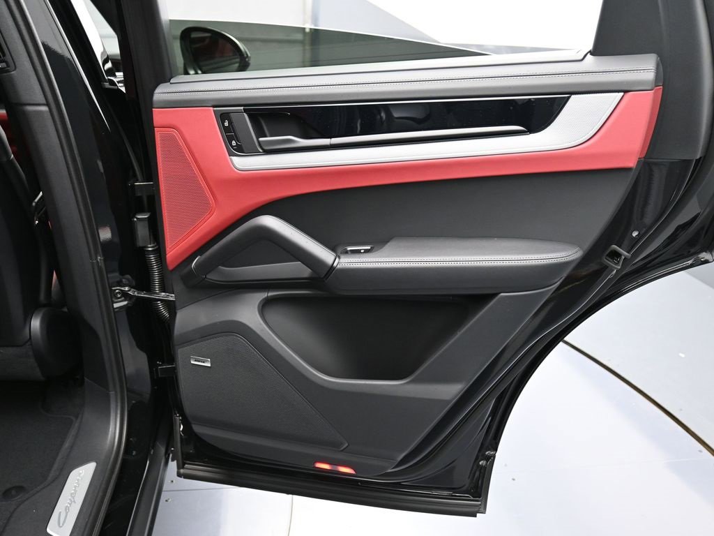 New 2026 Porsche Cayenne Coupe image 26