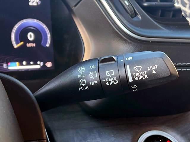 Certified 2022 Jeep Grand Cherokee L Limited image 24