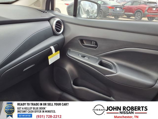 Used 2025 Nissan Versa S w/ Trunk Package image 8