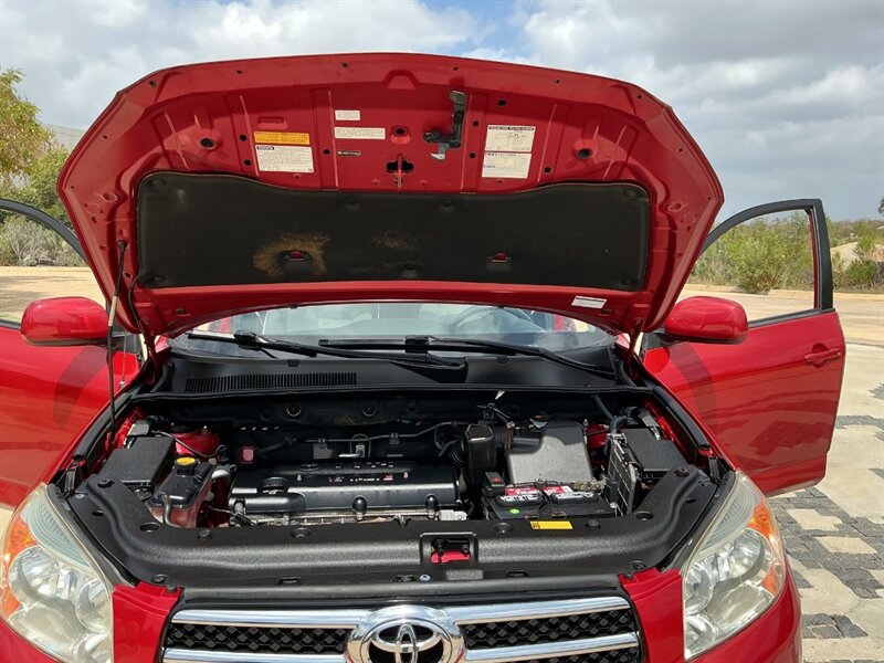 Used 2007 Toyota RAV4 Limited FWD image 39