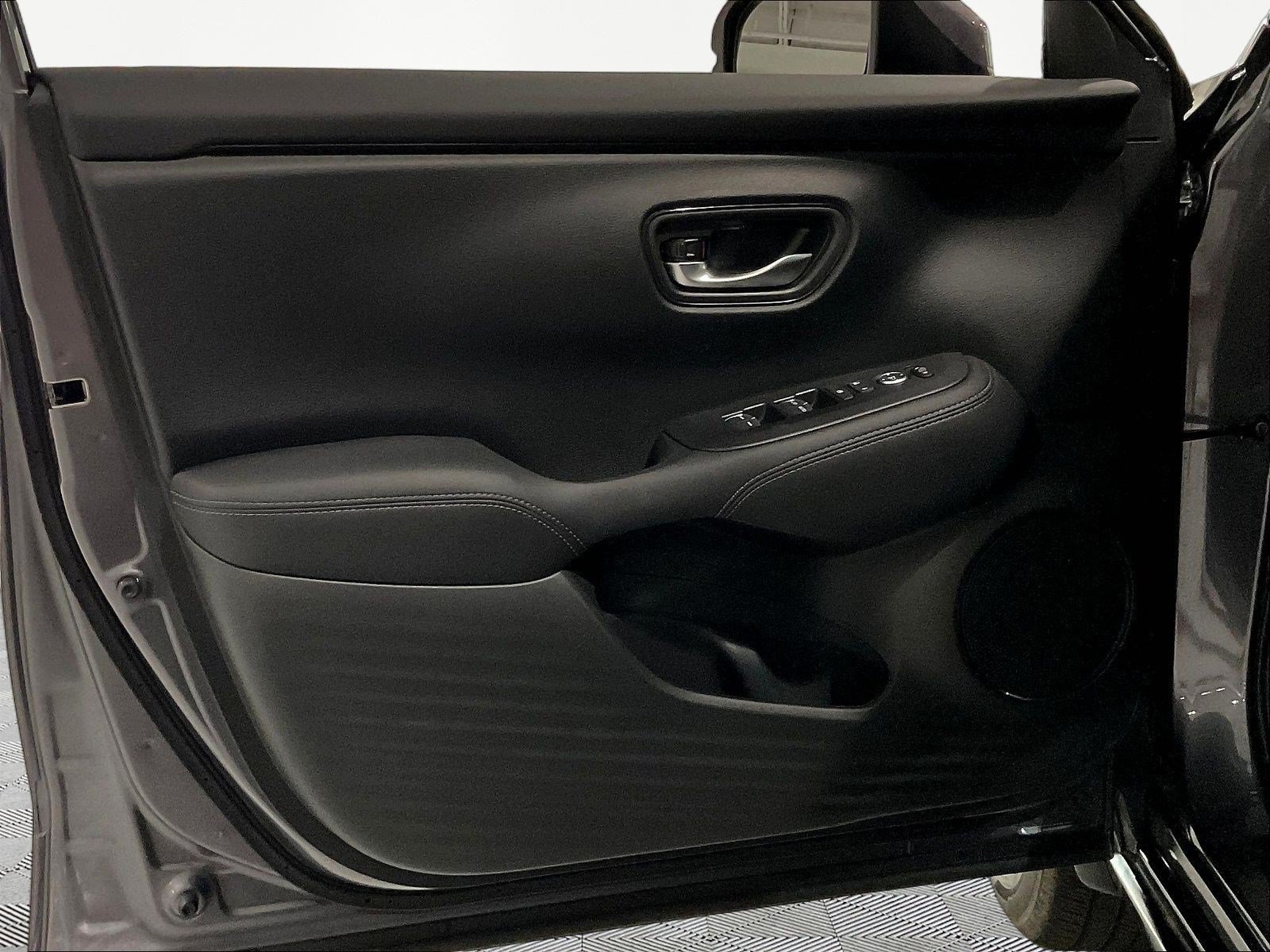 Certified 2026 Honda HR-V EX-L image 19